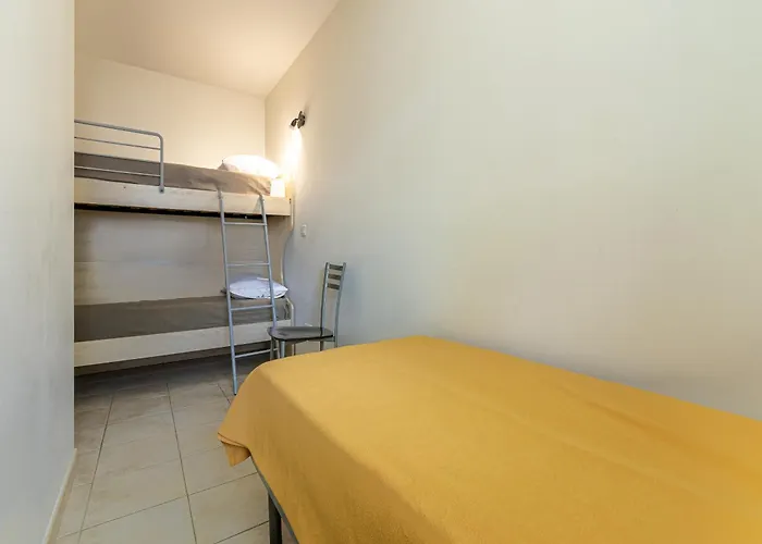 Lisa Maria E N60 3p7 Sari-Solenzara